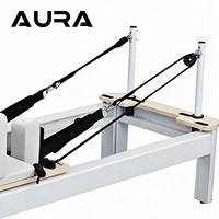 Lit de Pilates en aluminium au design épuré avec chariot fluide pour studios modernes, Pilates en aluminium