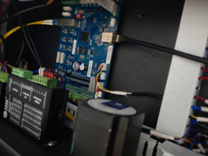 Imprimante UV à plat 6090 I3200printhead, imprimante jet d'encre grand format UV 6090, machine d'impression <span class=keywords><strong>pour</strong></span> <span class=keywords><strong>coque</strong></span> <span class=keywords><strong>de</strong></span> téléphone, etc. - Product Image 4