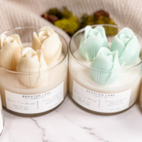 Lilin Aromaterapi Kedelai Kustom dalam Stoples Kaca dengan Tutup Bunga, Grosir, Pabrik OEM, Label Pribadi, Ramah Lingkungan