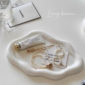 White Cloud Shape Jewelry Tray Plastic Creative Storage Display Dish For Jewelry Organizing Decorative Ornament - Product Image 1