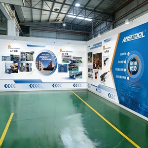 Robot Limpiador Automático de Piscinas, Barredor de Piscinas que Escala Paredes para Piscinas Grandes Enterradas, Incluye Accesorios Completos, Enchufe Estadounidense - 25M - Product Image 4