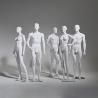 Maniquí de Plástico Blanco sin Pintar M086-BBTZ-PP, Maniquí Masculino de Plástico Crudo para Exhibición de Ropa
