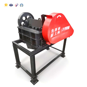 Dizel Çeneli Kırıcı Portatif Mobil Mini Küçük Taş Kırma Makinesi Altın Madenciliği İçin - Product Image 1