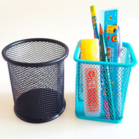 Porte-stylo en métal de style coréen créatif, organisateur de bureau en fer coloré pour étudiants avec calendrier, fournitures de bureau et papeterie