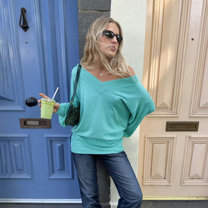 Relaxed Casual <b>Loose</b> V Neck Long Sleeve Bodycon <b>Dress</b> Street Y2K Hot Girl Solid Color Knit Mini <b>Dress</b> for Women - Product Image 4