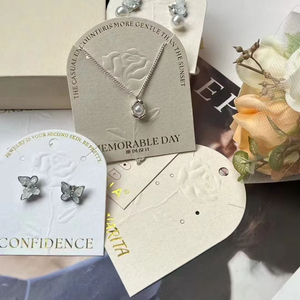 Tarjetas de Exhibición de Joyería Personalizadas al por Mayor, con Logotipo Impreso, de Cartón, con Orificios para Colgar, para Collares y Productos de Joyería - Product Image 2