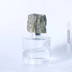 Lujosa botella de perfume de alta gama de 50 ml con tapa a presión, botella de spray transparente, tapa de piedra vintage, forma cilíndrica - Product Image 4