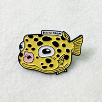 Vente directe d'usine poisson mignon personnalisé pour artisanat en métal Souvenir 1.25 "Badges teints couleur émail doux épinglettes