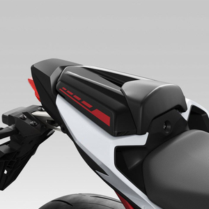 Pour HONDA CB750 <span class=keywords><strong>Hornet</strong></span> <span class=keywords><strong>CB</strong></span> <span class=keywords><strong>750</strong></span> <span class=keywords><strong>Hornet</strong></span> 2023 2024 2025 2026 Accessoires Moto Capot de Selle Arrière Passager - Product Image 3