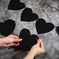 Drapeau en feutre en forme de coeur pour la Saint-Valentin mariage personnalisable noir amour bannière décorative tissé fête décoration murale