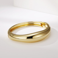 Nouveauté Bracelet jonc en alliage de zinc couleur unie sur mesure pour femmes Bijoux minimalistes Vente en gros