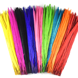 Plumas <span class=keywords><strong>de</strong></span> Cola <span class=keywords><strong>de</strong></span> Faisán Teñidas al por Mayor, Plumas <span class=keywords><strong>de</strong></span> Cola <span class=keywords><strong>de</strong></span> Faisán Ringneck Baratas para Disfraces <span class=keywords><strong>de</strong></span> <span class=keywords><strong>Carnaval</strong></span> y Festivales - Product Image 1