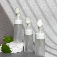 Esmerilado para botella de bomba de espuma de plástico PET transparente con cepillo de forma cilíndrica de serigrafía para Mousse de limpieza facial