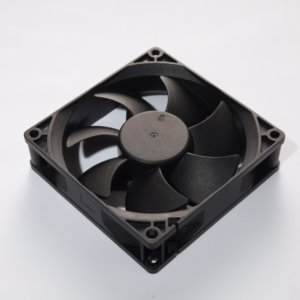 Ventilateur axial silencieux haute vitesse pour PC, 12V DC, roulement fluide, 9225, évacuation, 3 broches, pour boîtier d'<span class=keywords><strong>ordinateur</strong></span> - Vente en gros - Product Image 1
