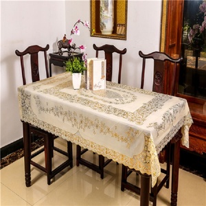 Usine directement en gros étanche à l'huile Pvc plastique vinyle dentelle <span class=keywords><strong>nappe</strong></span> rouleau couverture <span class=keywords><strong>de</strong></span> Table tissu mariage 137*181cm - Product Image 2