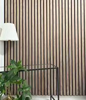 Panneau mural décoratif en bois de chêne à lattes, panneau acoustique absorbant le son et réduisant l'écho, revêtement mural en bois à lattes