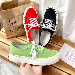 بالجملة أحذية الربيع هدية الحب الوردي مخصص تفلكنة الأحذية الدانتيل يصل حذاء رياضي قماش للجنسين النساء الرجال - Product Image 2