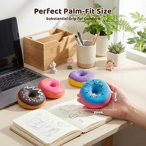 Pelota Antiestrés con Forma de Donut - Juguetes Sensoriales de Donut Artificial para Recuerdos de Fiestas de Cumpleaños, Accesorios para Fotos y Exhibición - Product Image 2