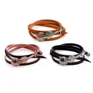 Bracelet à breloques violon en cuir véritable et alliage de zinc, bijou fantaisie, accessoire cadeau - Product Image 3