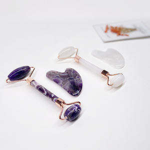 Ensemble de rouleaux faciaux en jade naturel de haute qualité pour soins de la peau et massage, marque privée, avec boîte - Product Image 3