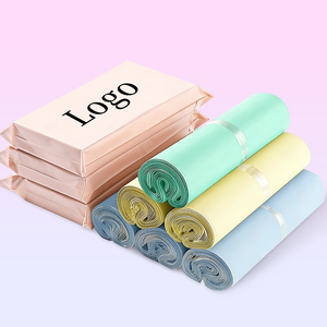 RUIQI Personaliza Bolsas de <span class=keywords><strong>Correo</strong></span> de Polietileno Ecológicas, Autosellables, Impermeables, Duraderas, con Logotipo Personalizado, Embalaje Industrial para Ropa - Product Image 1