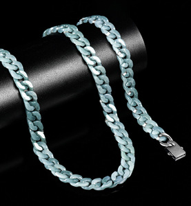 Hochwertiger Natürlicher Jade-Schmuck 100% Natürliche Grüne Jade Kubanische Gliederkette Chunky Halskette für Männer und Frauen - Product Image 3