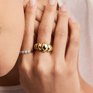 Anillo de Plata de Ley 925 con Diseño Geométrico y Acabado Pulido de Alta Calidad, Fabricante SPJ, Joyería de Plata 925 - Product Image 1