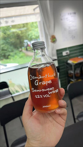 <span class=keywords><strong>Bouteille</strong></span> de jus en plastique jetable transparente en forme de gouttelette de 350ml bouchon scellé pour boissons café lait thé eau Logo disponible - Product Image 3