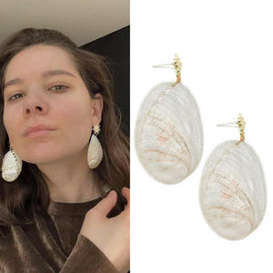 Love Wish Collar de perlas Colgante Collar Medallón Perla natural de agua dulce en collar de ostra rosa - Product Image 5