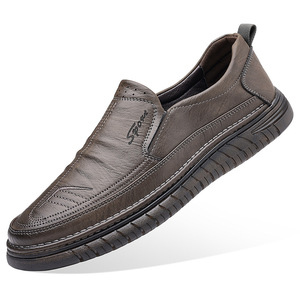Mocassins en cuir pour hommes, chaussures décontractées à bout rond et semelle en caoutchouc souple, pour l'été - Product Image 3