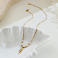 Collier pour filles en acier inoxydable PVD étanche, avec breloque poisson en émail coloré et perle, thème Océan d'été, pour les vacances à la plage
