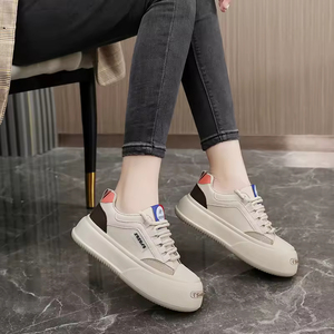 Chaussures décontractées sportives à lacets pour femmes, respirantes, à semelle épaisse et rehaussante, collection été 2026 – Tendance - Product Image 1