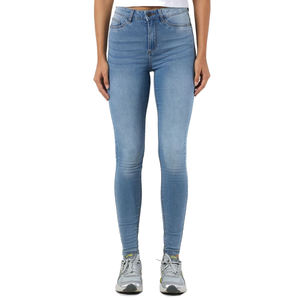 Jeans ajustados modernos para mujer con corte ligeramente recortado en el tobillo y mezcla de denim moldeadora para un ajuste ceñido al cuerpo. - Product Image 2