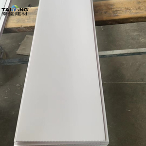 Plafond suspendu en PVC blanc Honduras Cielo Falso, tablettes en PVC imitation bois pour plafond, feuilles de PVC 30 x 5,90 - Product Image 3