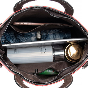 Mùa Thu/Mùa Đông Chính Hãng Da Tote Túi Xách Tùy Chỉnh Thiết Kế Thiên Nga Mô Hình Logo 2Pcs Sử Dụng Hàng Ngày Trung Quốc Nhà Cung Cấp Nhà Máy Thương Mại - Product Image 6