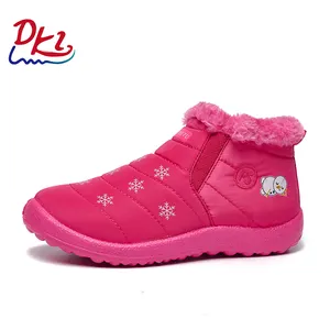 Custom Cute Winter Children' s Snowman Pattern Ankle Boots Fashion Warm Plush Lining Warm Snow Boots For Children