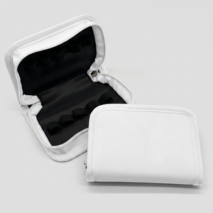 Pochette cosmétique en polyester recyclé avec logo personnalisé, style le plus récent pour offrir en cadeau - Product Image 1
