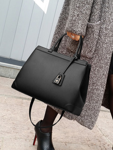 New Fashion Designer Crossbody <b>Bags</b> High Quality Genuine Leather Shoulder Messenger <b>Bag</b> Casual Totes Women Handbags and Purses - Product Image 2