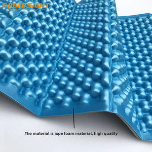 Colchoneta de Acampada de 400g con Película de Aluminio, Esterilla para Dormir de Espuma IXPE Tipo Cartón de Huevo para Exteriores, Aislamiento Térmico de Cacahuate para el Suelo - Product Image 6