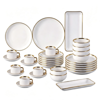 Service de table en céramique à rayures verticales gaufrées avec bord doré, 32 pièces, vaisselle en porcelaine de haute qualité, sans danger pour les aliments, logo et emballage personnalisés