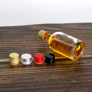 Offre Spéciale au Royaume-Uni 50ml Rhum Miniature Bouteille XO Bouteille En Verre <span class=keywords><strong>Alcool</strong></span> Boisson Liqueur Vin Mini Liqueur Bouteille En Verre - Product Image 5