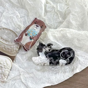 Clip de garra de Animal de dibujos animados lindo Beaver Sheepdog Personalidad Diversión Media cremallera Clip de garra de pelo Parte posterior de la cabeza Clip de tiburón despeinado - Product Image 4