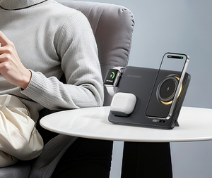 Cargador Inalámbrico Magnético 3 en 1 Plegable de 15W, Estación de Carga Rápida para <span class=keywords><strong>iPhone</strong></span> 16 15, Apple Watch y <span class=keywords><strong>AirPods</strong></span> - Product Image 4