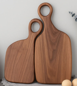 เขียงไม้สักแท้ แข็งแรงทนทาน พร้อมเคลือบน้ำมันสำหรับใช้ในครัว - Product Image 1