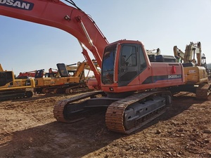 Excavatrice sur chenilles Doosan 225 d'occasion de 22 tonnes avec garantie d'un an, moment de charge élevé, à vendre - Product Image 5