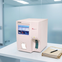 Analyseur d'hématologie entièrement automatisé de haute qualité, analyseur CBC pour tests sanguins humains, stock important