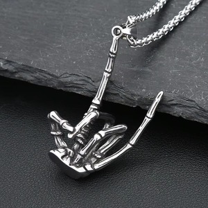 Pendentif main squelette yunnique en argent tibétain, style gothique pour homme, chaîne de pull, cadeau - Product Image 3