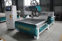 Ligne de production de meubles en bois CNC, 3 broches, routeur ATC 1325