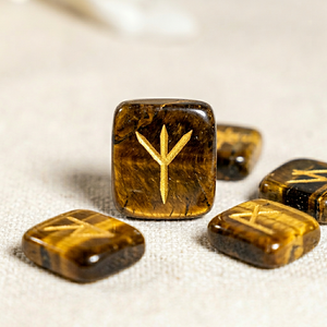 Wholesale 25-Piece Tiger Eye Gemstone Feng Shui Runes Carved Indian Eco-Friendly Portable Home Decoration Rune Sets - Product Image 1