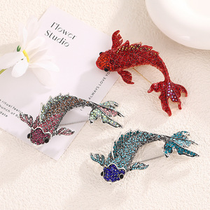 Broche en strass Koi en alliage de zinc, forme animale, accessoire de mode pour femme, cadeau - Product Image 2